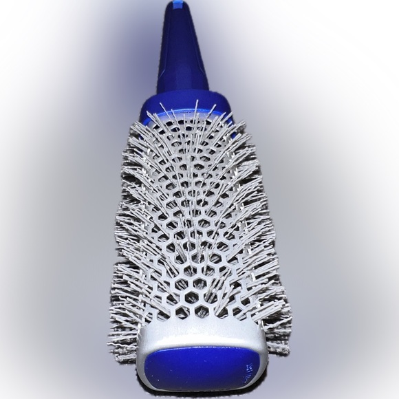 NWOT BIO IONIC Large (1.75inch) Round Brush - Picture 8 of 11